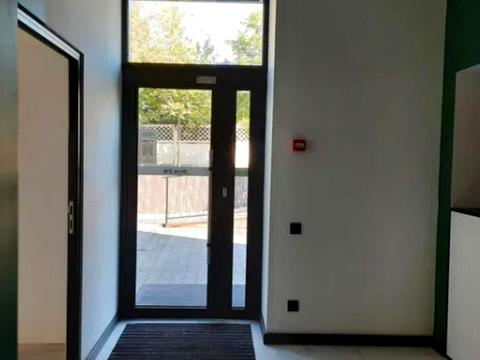 комерційна за адресою Київ, Академіка Книшова вул. (Амурська), 6