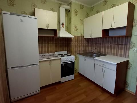 квартира за адресою Григорія Ващенка вул., 1