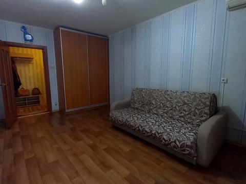 квартира за адресою Григорія Ващенка вул., 1