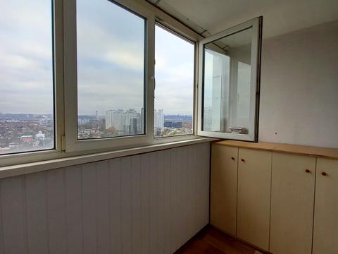 квартира за адресою Григорія Ващенка вул., 1