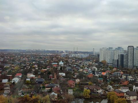 квартира за адресою Григорія Ващенка вул., 1