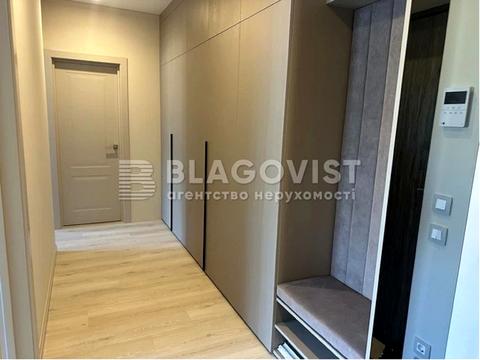 квартира по адресу Метрологическая ул., 107-Г