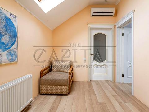 будинок за адресою Броварська вул.