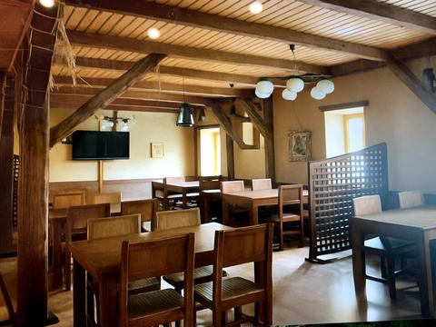 комерційна за адресою М'ясоєдовська вул., 1