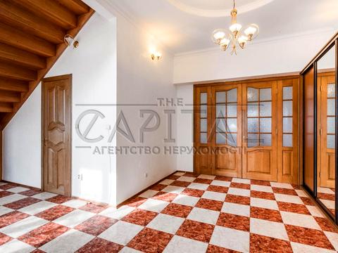 будинок за адресою вул. Зоряна