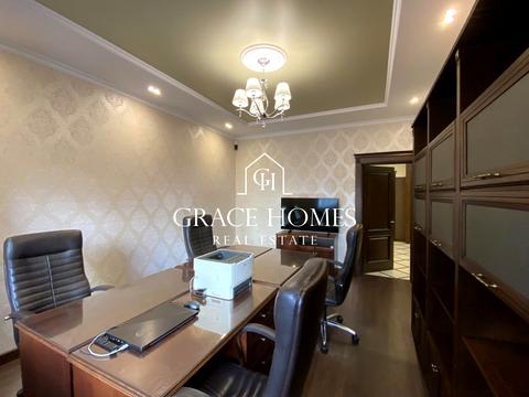 комерційна за адресою Антоновича вул. (Горького), 131