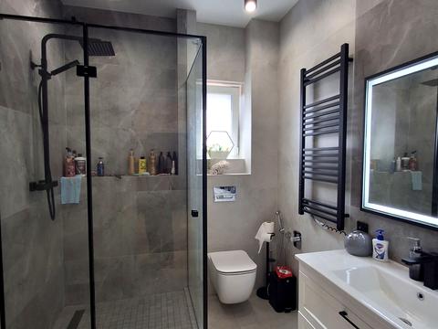 дом по адресу Андреевская ул.