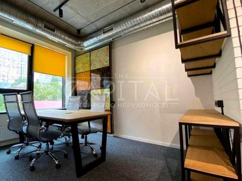 коммерческая по адресу Calle Dilova ул. (Димитрова), 1/2