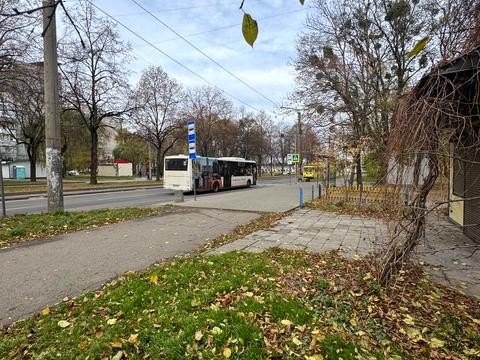 комерційна за адресою Ряшівська вул., 3