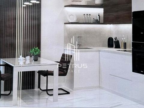 квартира за адресою Дніпровська набережна вул., 18-А