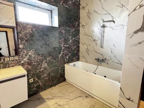 дом по адресу с. Новая долина, Центральная, 1