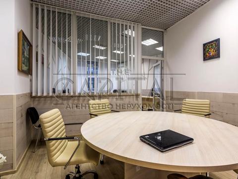 коммерческая по адресу Евгения Коновальца ул. (Щорса), 36Д