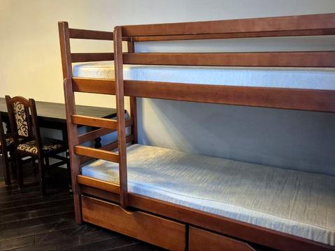 квартира за адресою Академіка Володимира Гнатюка вул. (), 8