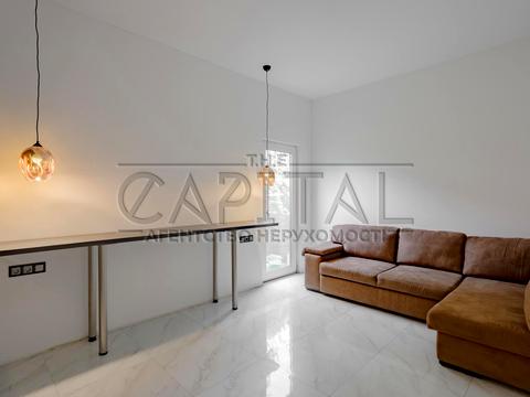 дом по адресу 10-та Садова ул.