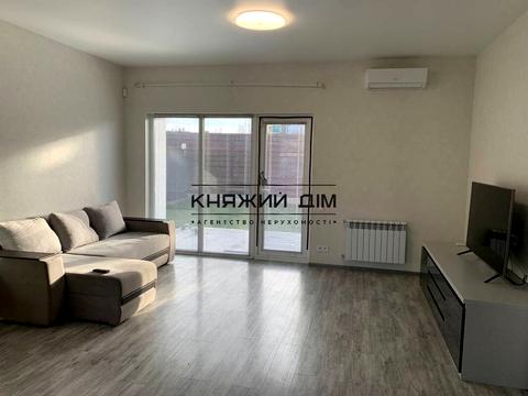 дом по адресу Ивана Сирко ул.