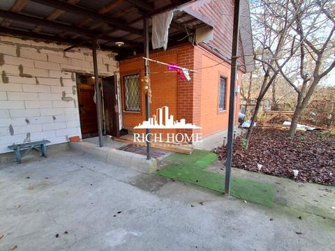 будинок за адресою Абрикосова вул.