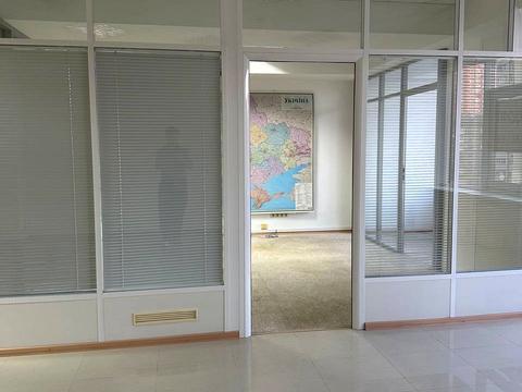 коммерческая по адресу Антоновича ул. (Горького), 170/172