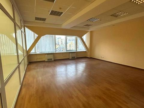 коммерческая по адресу Антоновича ул. (Горького), 170/172