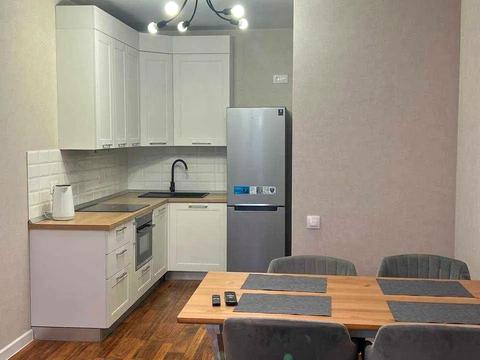 квартира за адресою Зарічна вул., 2