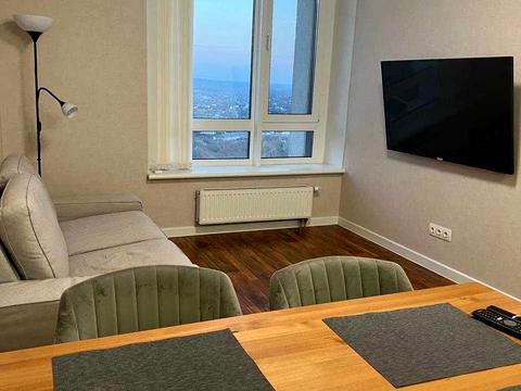 квартира за адресою Зарічна вул., 2