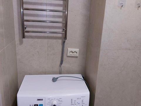 квартира по адресу Ревуцкого ул., 40-Б