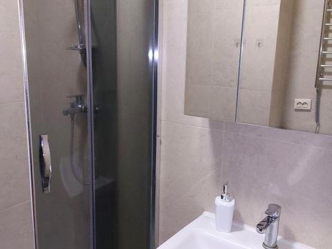 квартира по адресу Ревуцкого ул., 40-Б