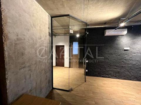 коммерческая по адресу Василия Тютюнника ул. (Анрі Барбюса), 37/1