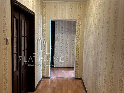 квартира за адресою Київ, Милославська вул., 4