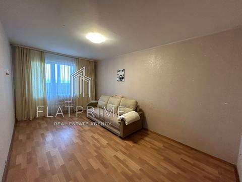 квартира за адресою Київ, Милославська вул., 4