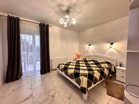 дом по адресу Космонавтов ул.