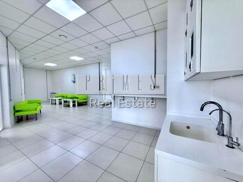 комерційна за адресою Кловський узвіз, 7a