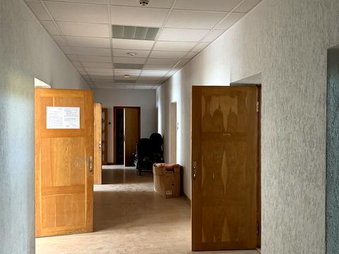 комерційна за адресою Богдана Хмельницького вул., 38