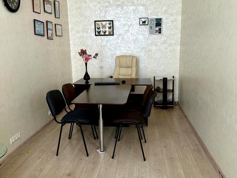 комерційна за адресою Науки просп. (Леніна), 58