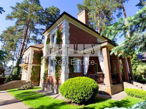 будинок за адресою с. Романків, Лісова вул.