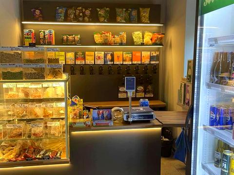 комерційна за адресою Науки просп., 42/1 к10