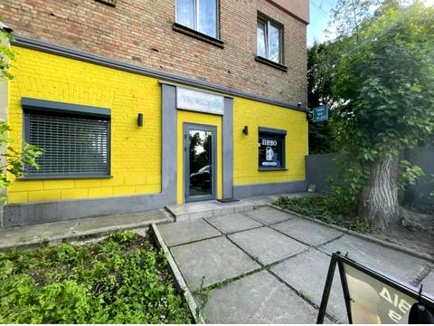 комерційна за адресою Науки просп., 42/1 к10