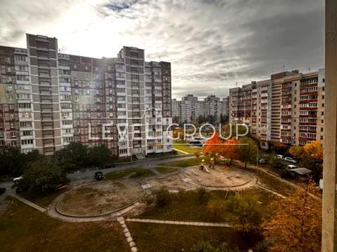 квартира по адресу Червоной Калины просп. (Владимира Маяковского), 69-А