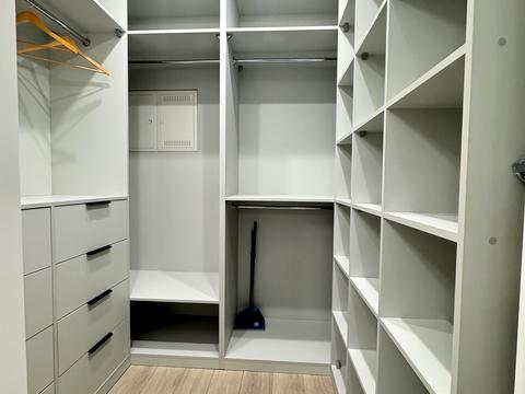 квартира по адресу Евгения Коновальца ул., 35