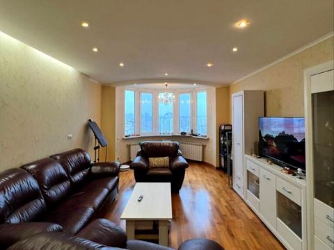 квартира за адресою Срібнокільська вул., 1