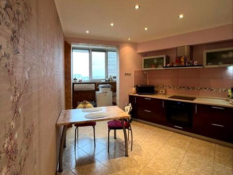 квартира за адресою Срібнокільська вул., 1