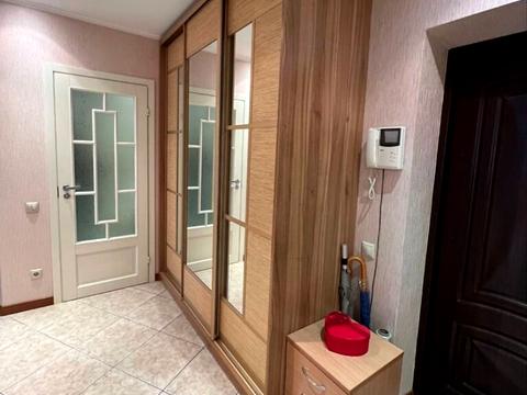 квартира за адресою Срібнокільська вул., 1