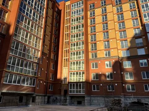 квартира за адресою Тролейбусна вул., 7