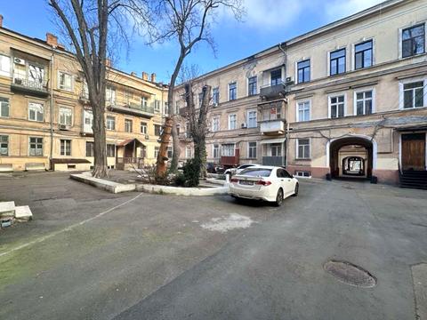 квартира за адресою Пастера вул., 19