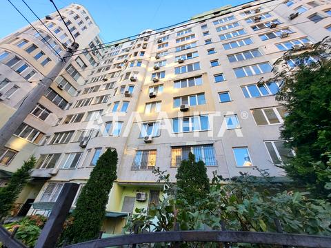 квартира за адресою Тополина вул., 14