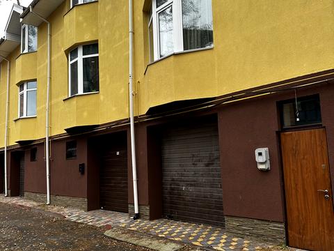 будинок за адресою Рильського вул., 7-В