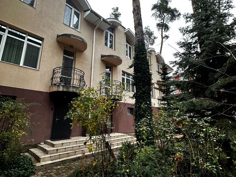 будинок за адресою Рильського вул., 7-В