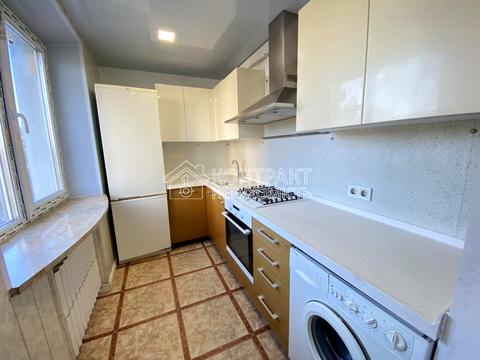 квартира за адресою Леся Сердюка вул. (Командарма Корка), 38