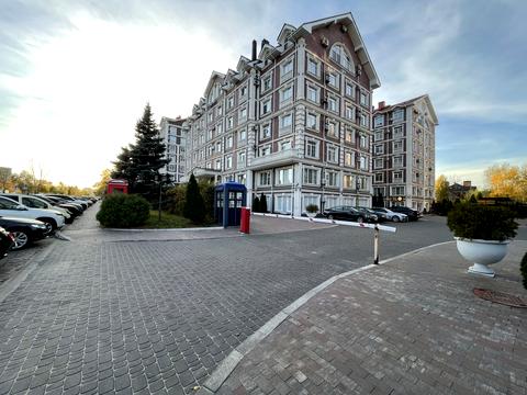 квартира за адресою Дмитра Луценка вул. (Крейсера "Аврора"), 10