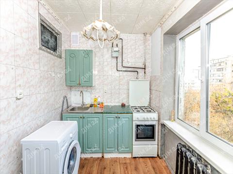 квартира за адресою Героїв України вул., 1