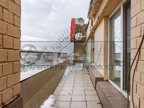 комерційна за адресою Левка Лук'яненка вул. (Маршала Тимошенка), 29